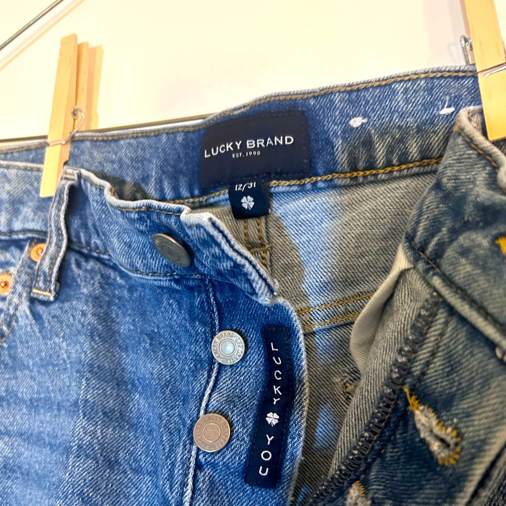 Lucky Brand size 12/31 distressed hi-rise shorts
